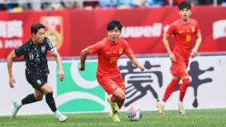 日职联战报：两队屡失良机，东京绿茵0-0福冈黄蜂